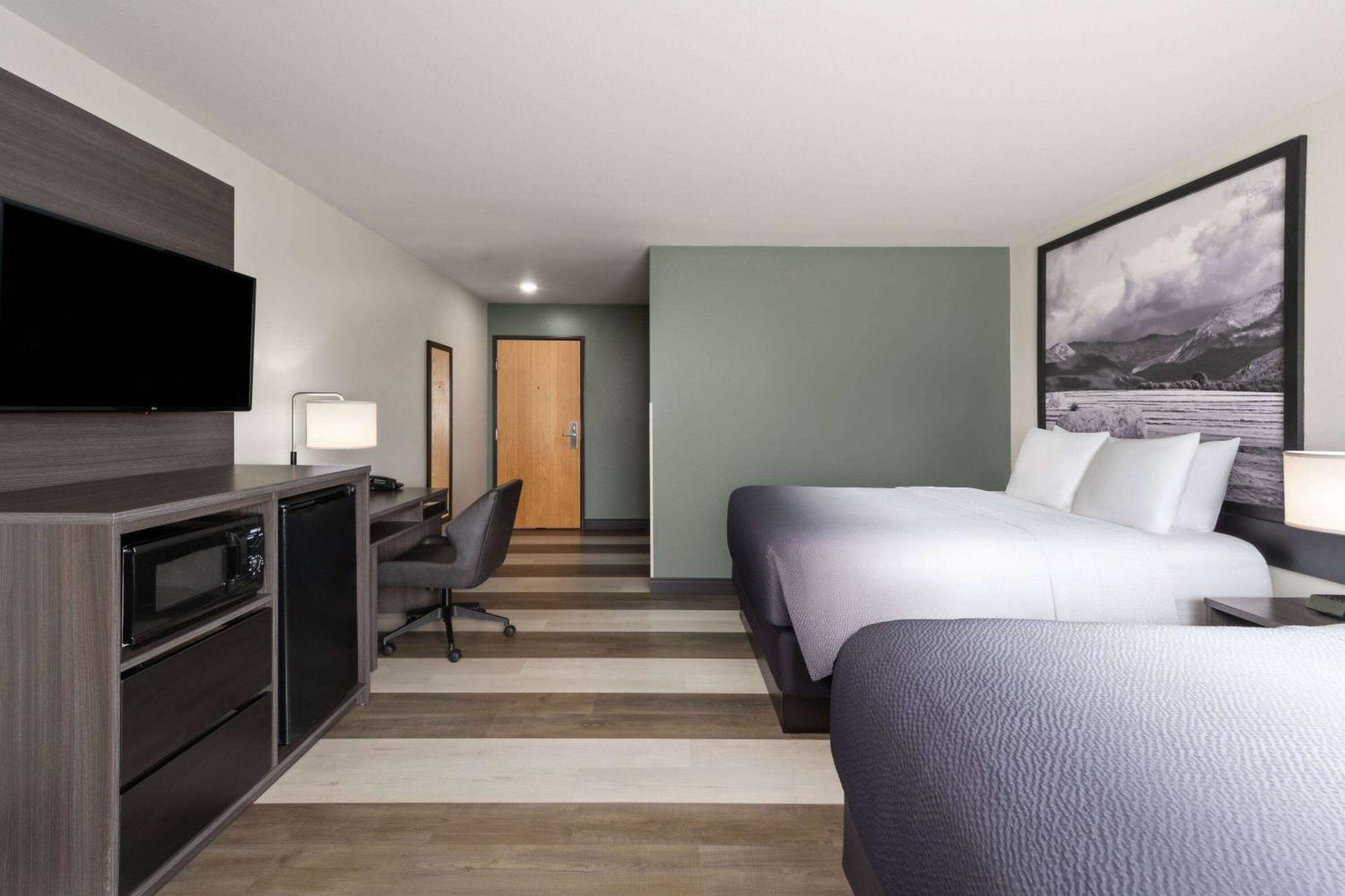 Super 8 By Wyndham Big Timber Motel Ngoại thất bức ảnh